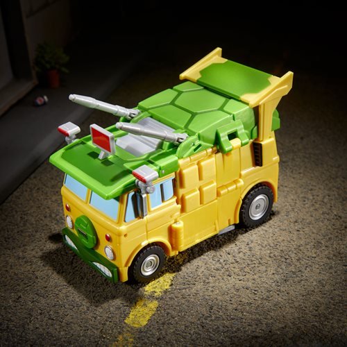 Transformers x Teenage Mutant Ninja Turtles Collaborative Party Wallop - Image 11