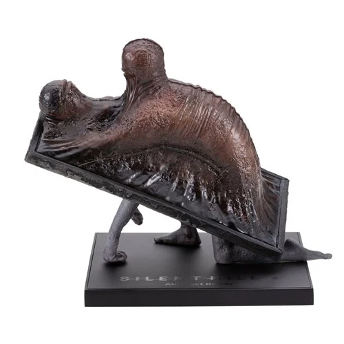 Silent Hill 2 Abstract Daddy Oshi Works Statue - Image 10