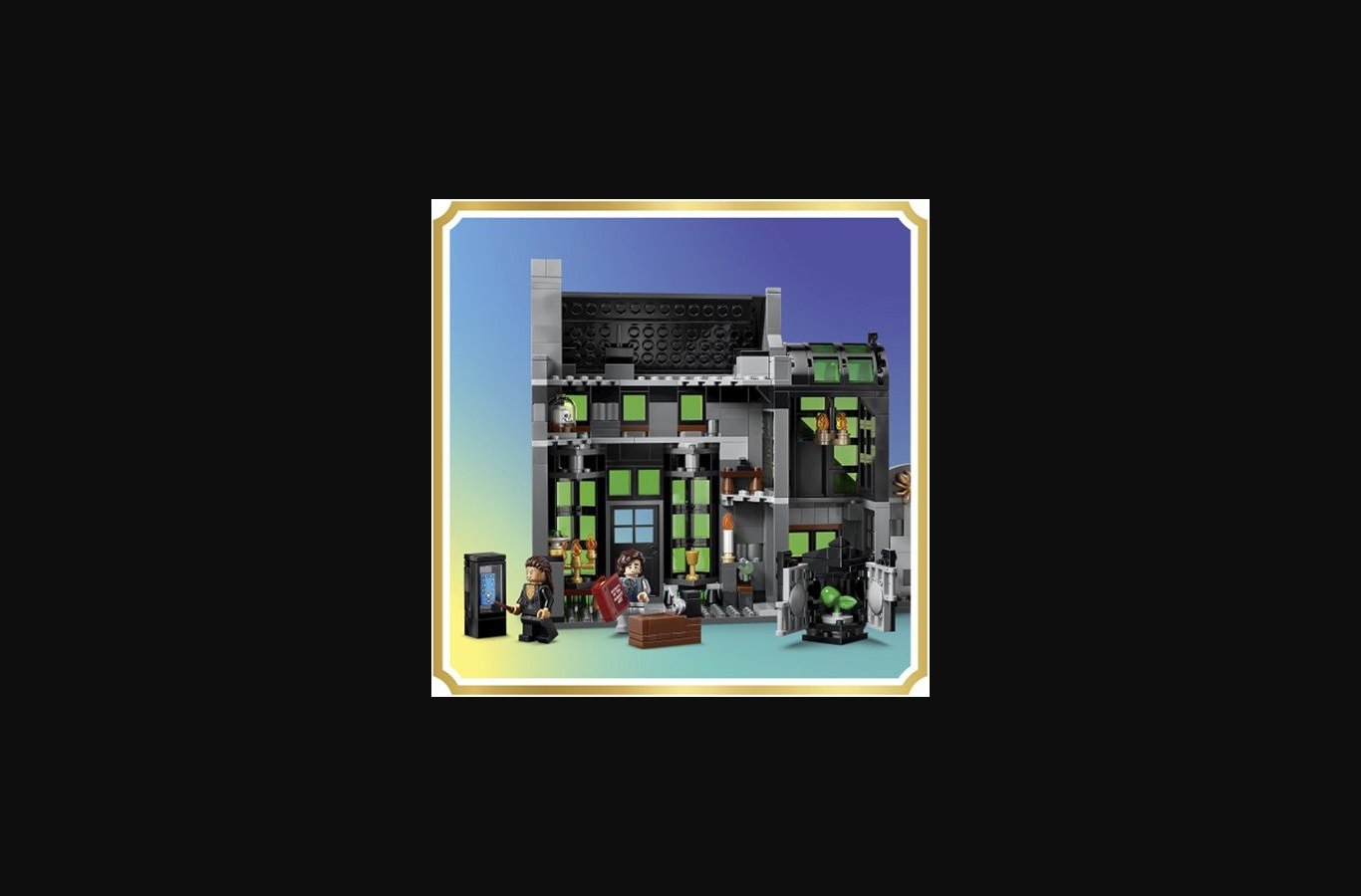 LEGO® Harry Potter™ 76471 Knockturn Alley™ Wizarding Shops - Image 4