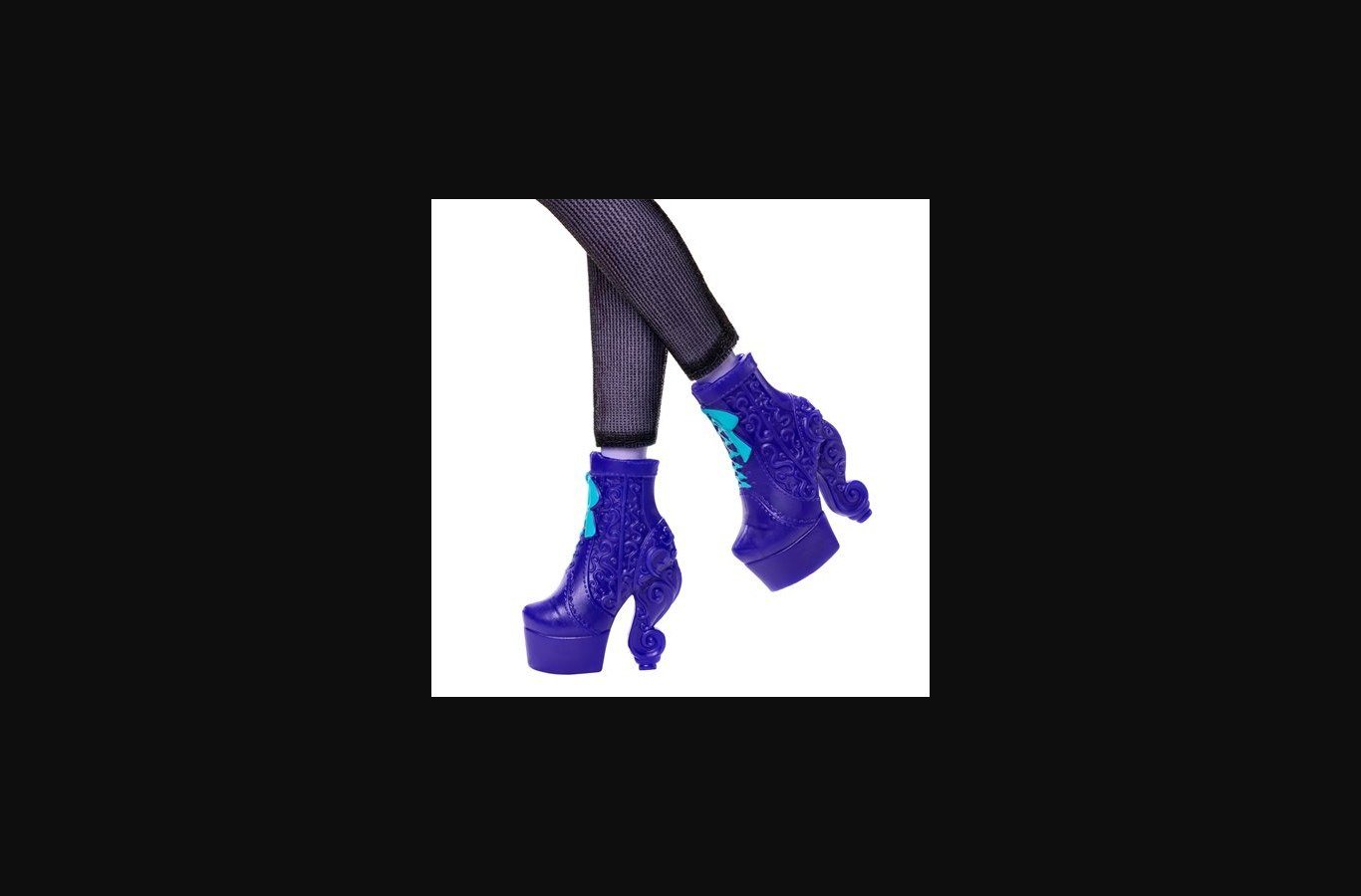 Monster High Twyla 2027 Doll - Image 7
