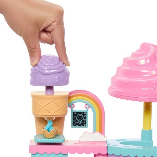 Barbie Club Chelsea Ice Cream Shop Doll and Accessories - Image 4