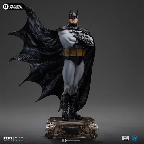 Batman DC Comics Trinity Legacy Replica 1:4 Scale Limited Edition Statue - Image 15