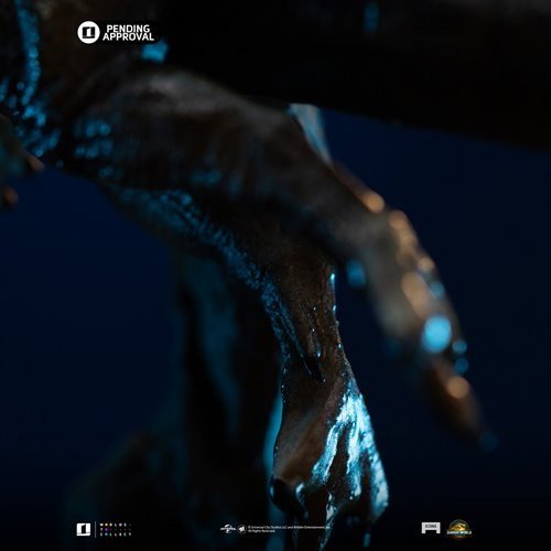 Jurassic World Spinosaurus Icons Statue - Image 13